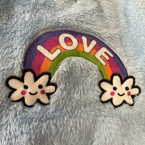 New Heart To Tail Faux Fur Pet Sweater Blue Size M Soft, Comfy “Love” Embroidery - Picture 3 of 7